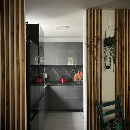 Apartment Metro Trocka *