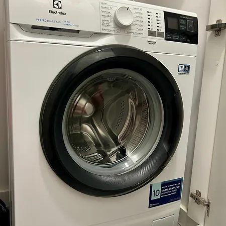 Metro Trocka شقة *